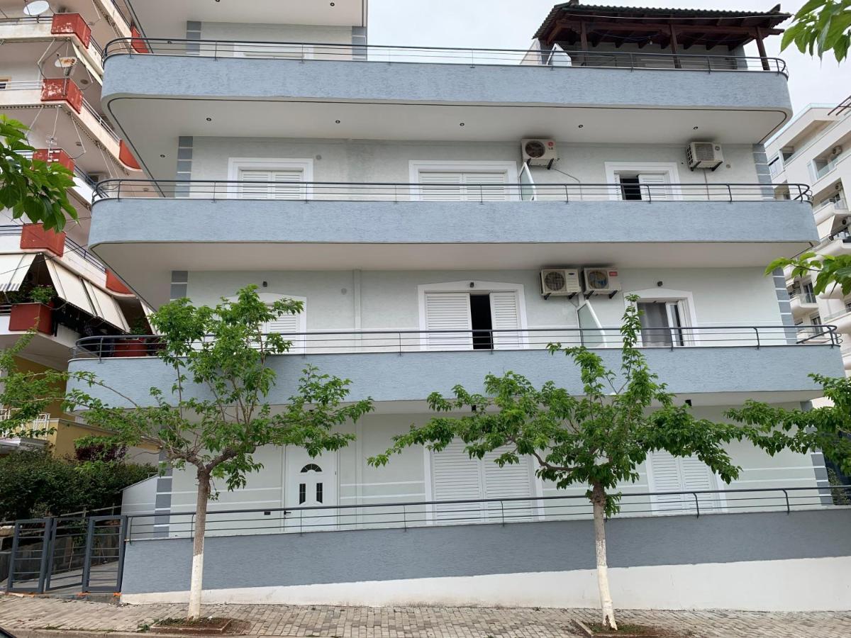 Maxus Apts Саранде Екстериор снимка