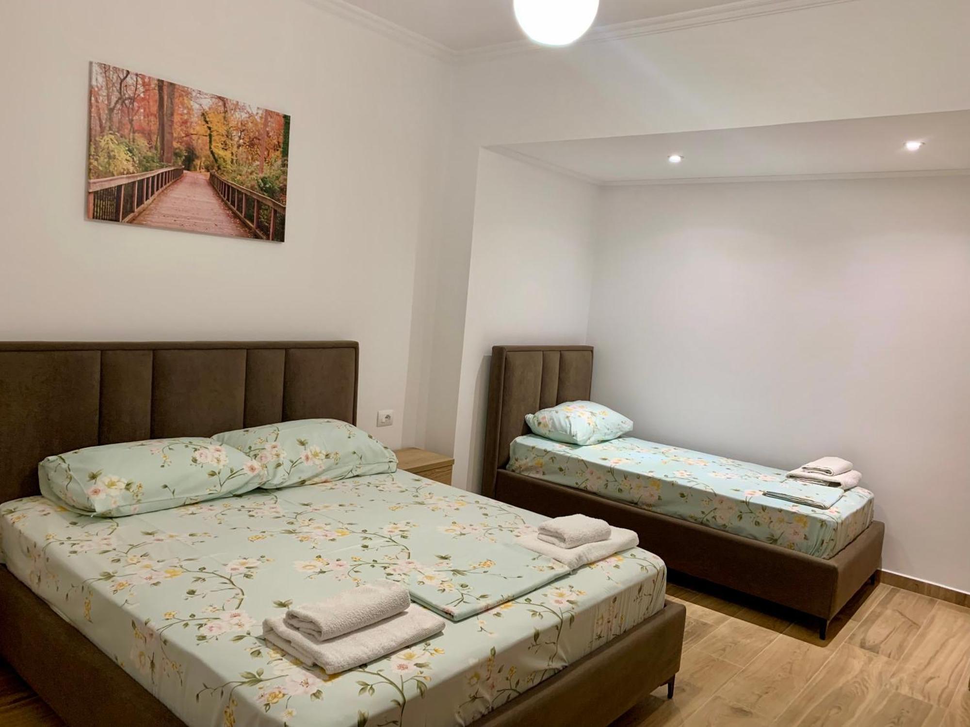 Maxus Apts Саранде Екстериор снимка